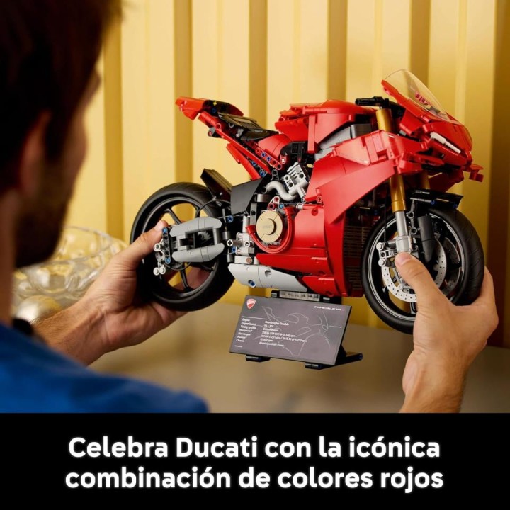 MOTO DUCATTI PANIGALE V4 42202