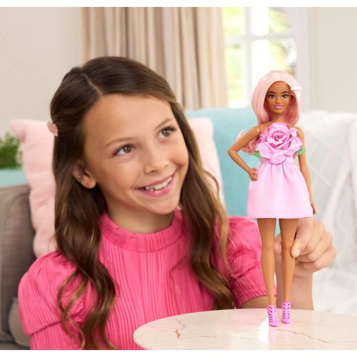 BARBIE FASHIONISTA VESTIDO ROSA HYT94
