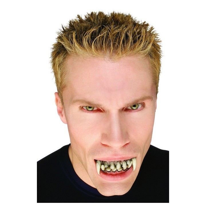 DIENTES MONSTRUOSOS 2113