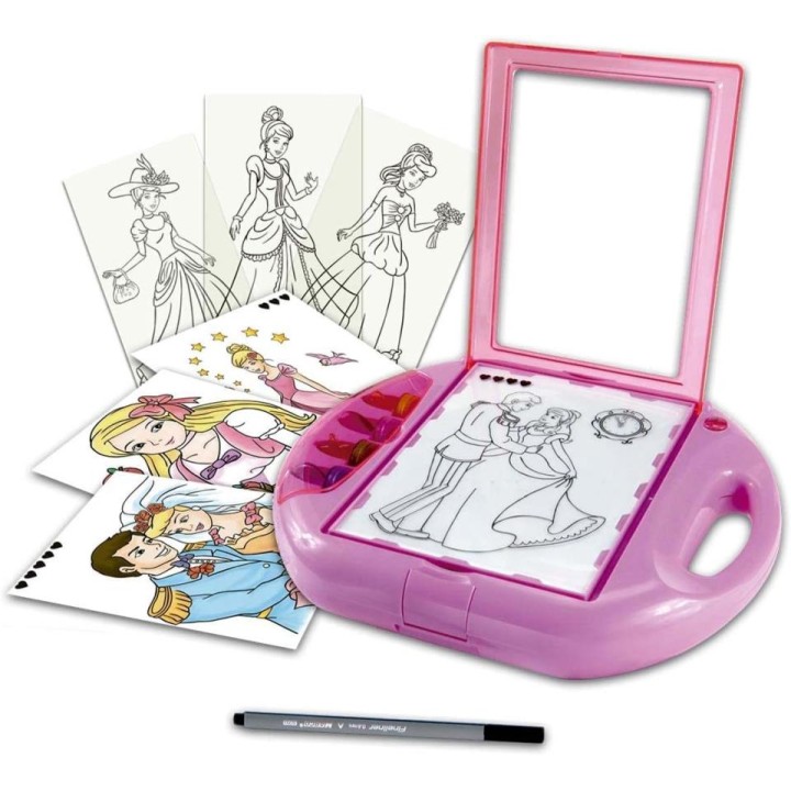 ESTUDIO DE MODA CON LUZ TACHAN 00658