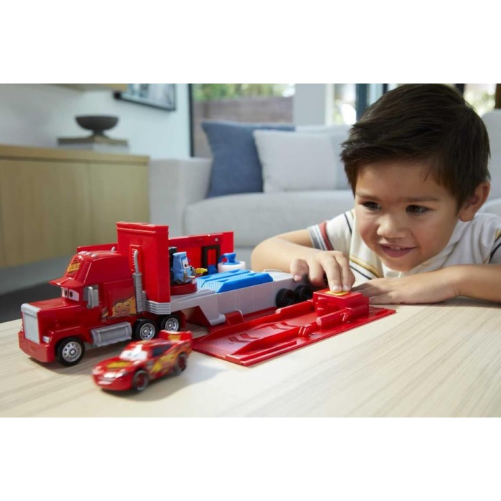 CARS MACK CAMION TRANSFORMABLE HDC75